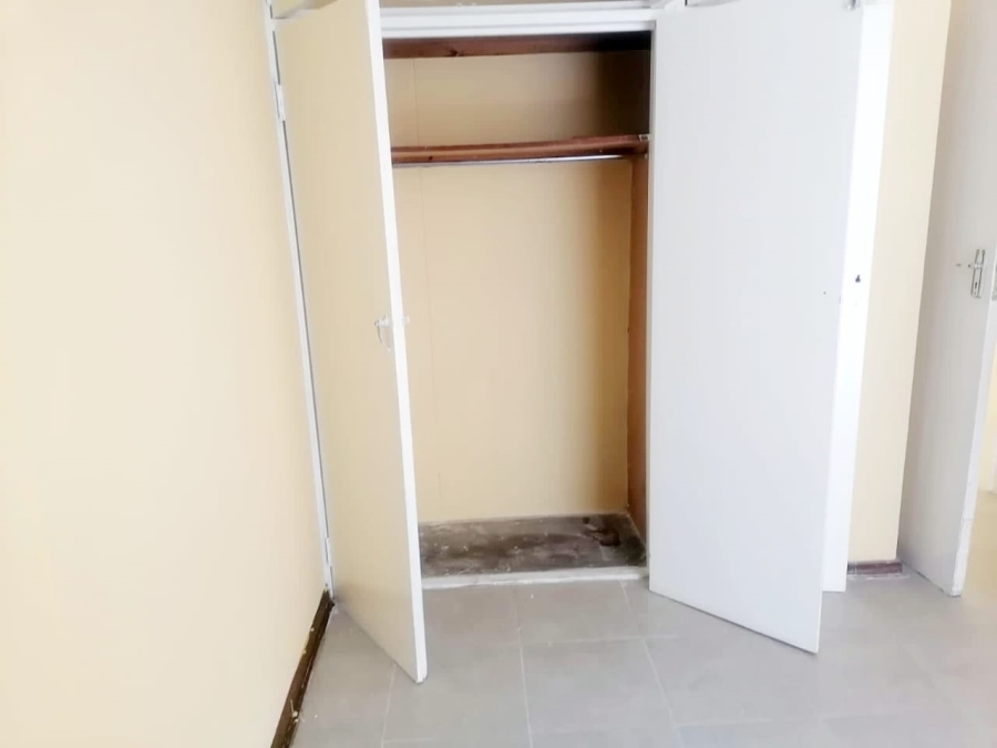 2 Bedroom Property for Sale in Sunnyside Gauteng