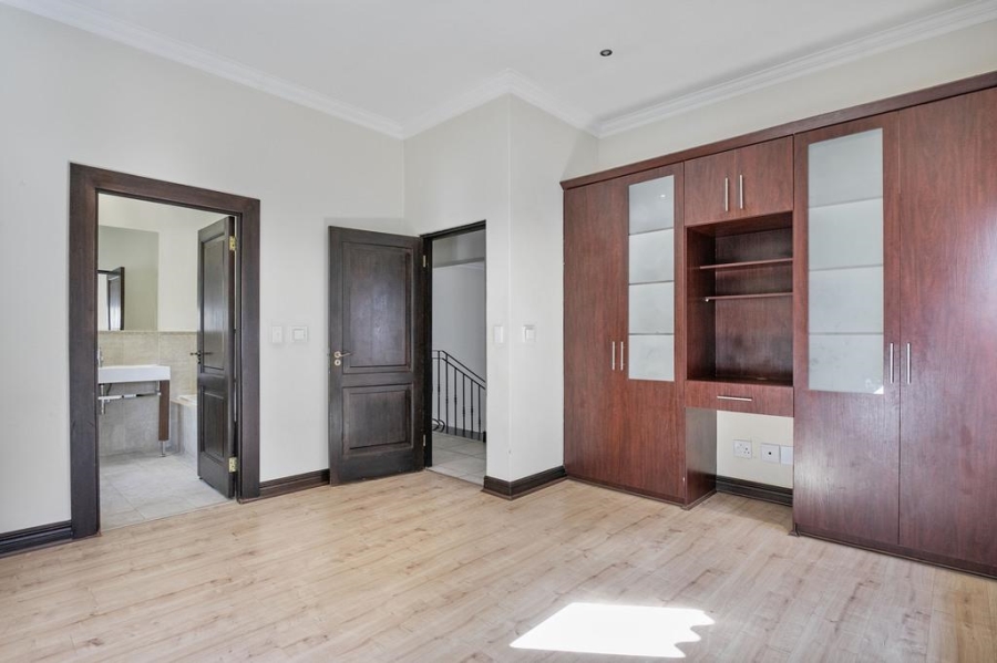 To Let 3 Bedroom Property for Rent in Morningside Gauteng