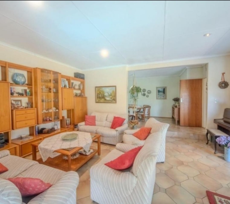 3 Bedroom Property for Sale in Glenvista Gauteng