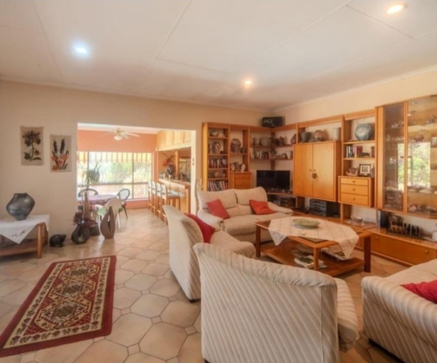 3 Bedroom Property for Sale in Glenvista Gauteng