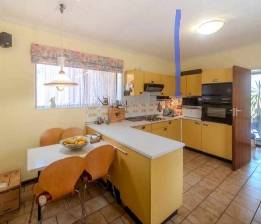 3 Bedroom Property for Sale in Glenvista Gauteng