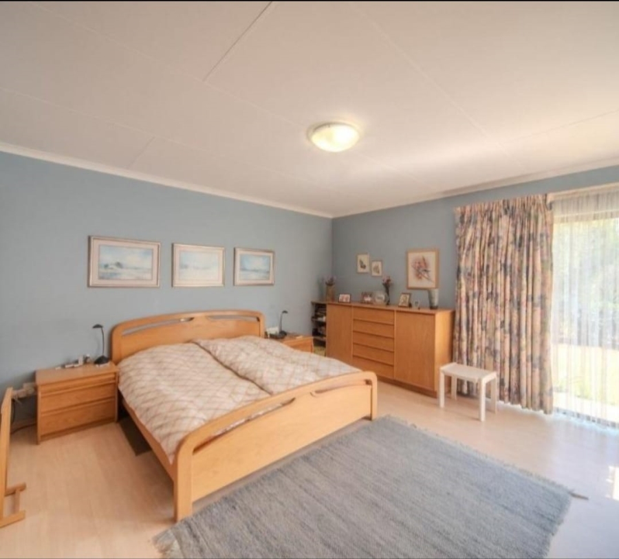 3 Bedroom Property for Sale in Glenvista Gauteng