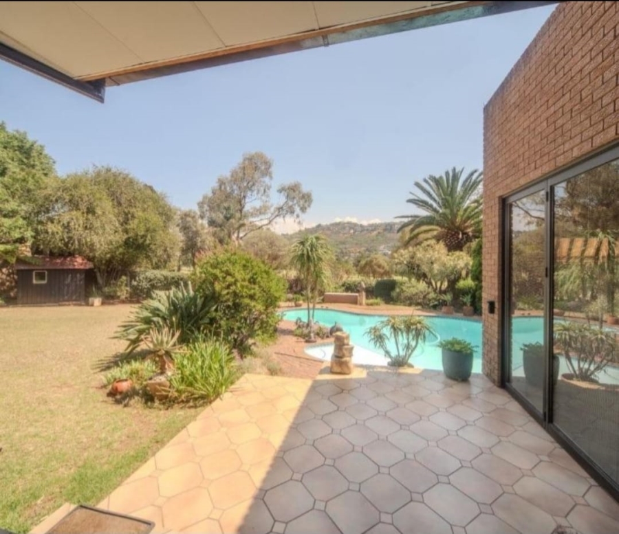 3 Bedroom Property for Sale in Glenvista Gauteng
