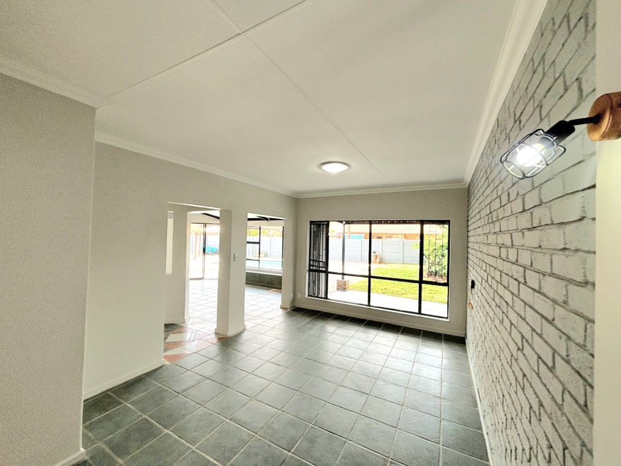3 Bedroom Property for Sale in Doornpoort Gauteng