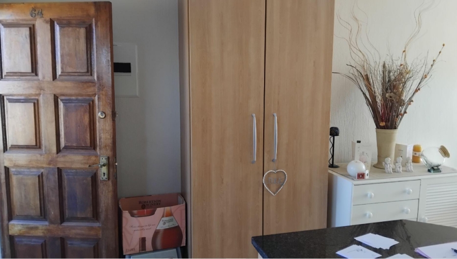 2 Bedroom Property for Sale in Meyersdal Gauteng