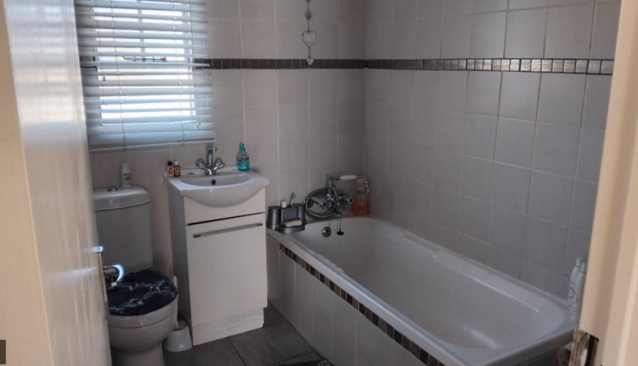 2 Bedroom Property for Sale in Meyersdal Gauteng
