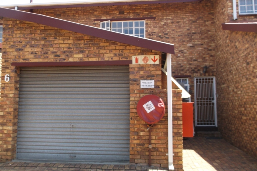 2 Bedroom Property for Sale in Atlasville Gauteng