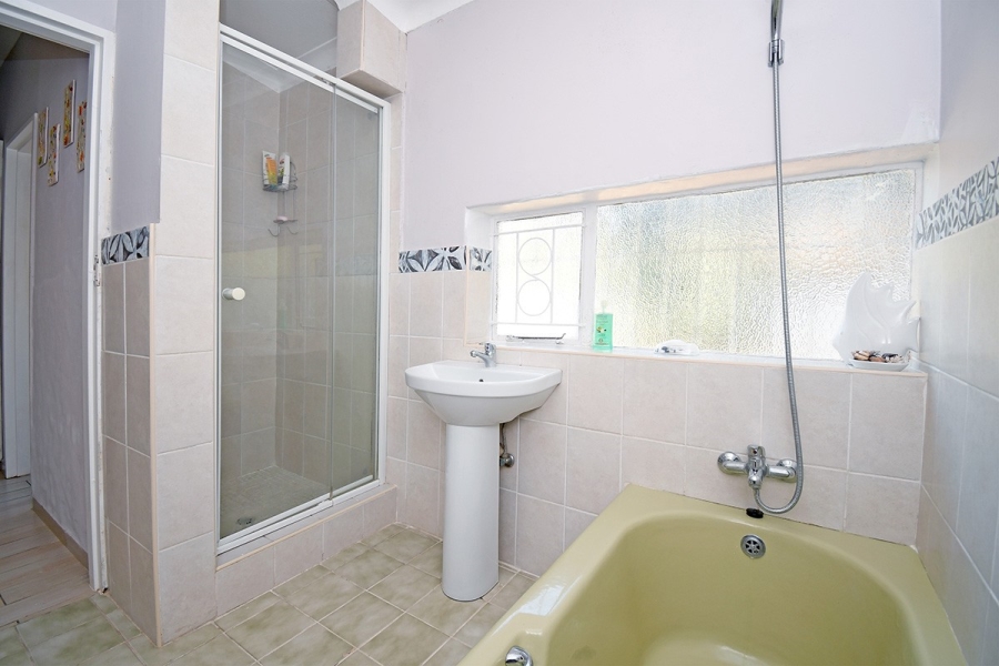 3 Bedroom Property for Sale in Parkmore Gauteng