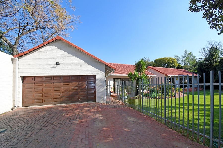 3 Bedroom Property for Sale in Parkmore Gauteng