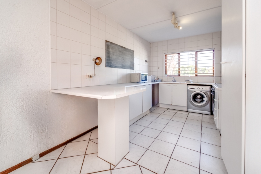 2 Bedroom Property for Sale in Magaliessig Gauteng
