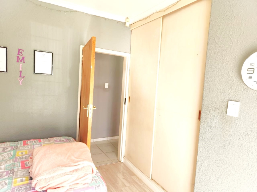 4 Bedroom Property for Sale in Doringkloof Gauteng