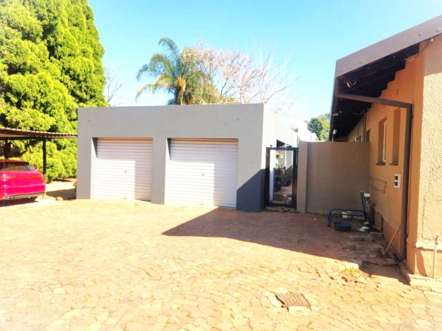 4 Bedroom Property for Sale in Doringkloof Gauteng