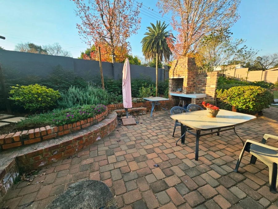 4 Bedroom Property for Sale in Doringkloof Gauteng