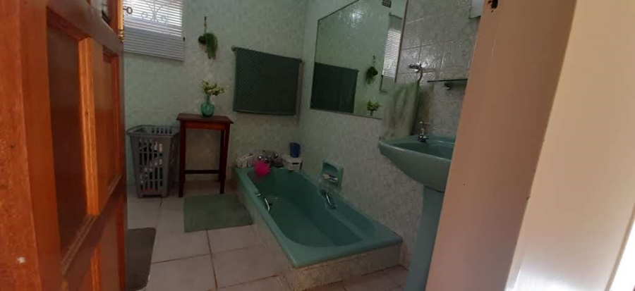 4 Bedroom Property for Sale in Allen Grove Gauteng