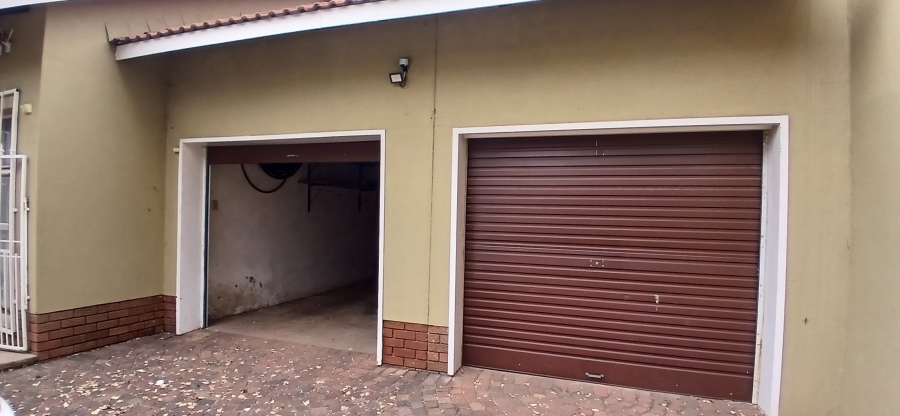 3 Bedroom Property for Sale in Vanderbijlpark SE 2 Gauteng