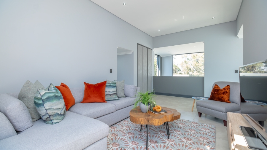 5 Bedroom Property for Sale in Midstream Ridge Gauteng