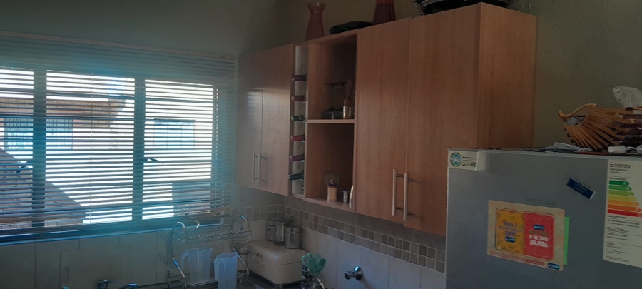 2 Bedroom Property for Sale in Greenhills Gauteng