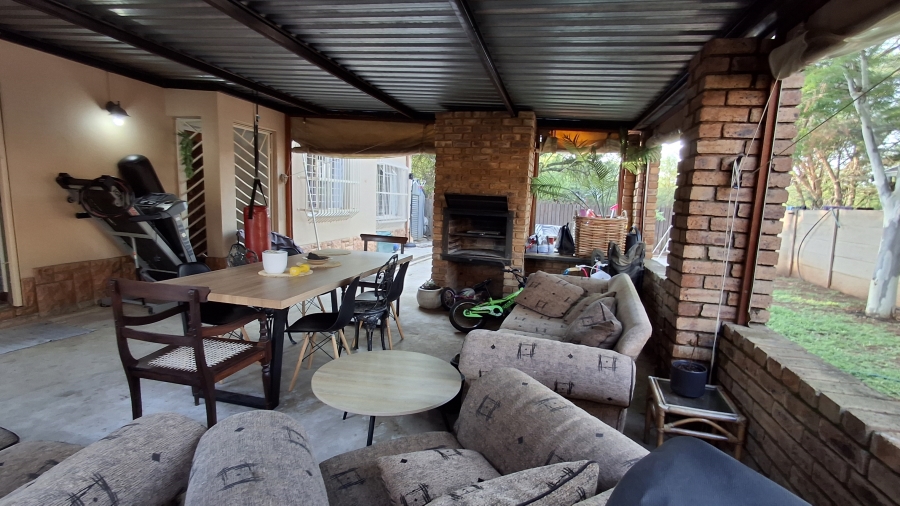 To Let 3 Bedroom Property for Rent in Doornpoort Gauteng