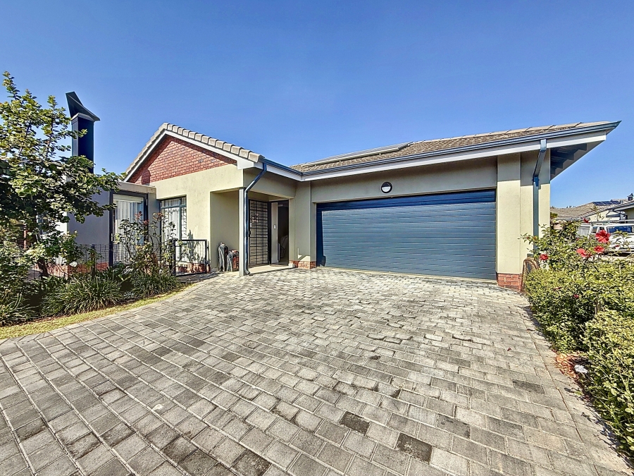 3 Bedroom Property for Sale in Waterkloof Ridge Gauteng