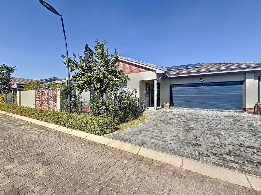 3 Bedroom Property for Sale in Waterkloof Ridge Gauteng