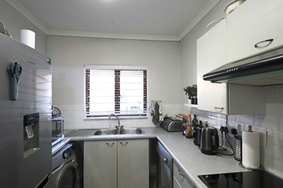2 Bedroom Property for Sale in Bryanston Gauteng