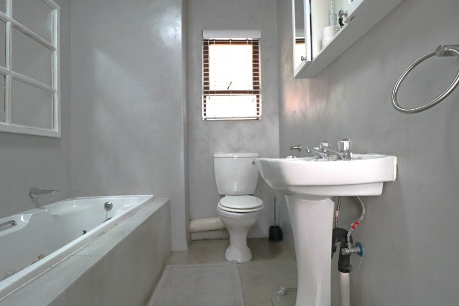 2 Bedroom Property for Sale in Bryanston Gauteng