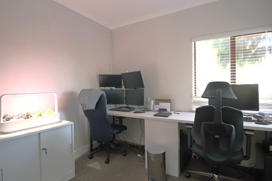 2 Bedroom Property for Sale in Bryanston Gauteng
