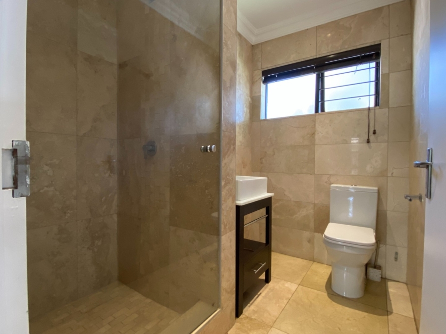 To Let 2 Bedroom Property for Rent in Douglasdale Gauteng