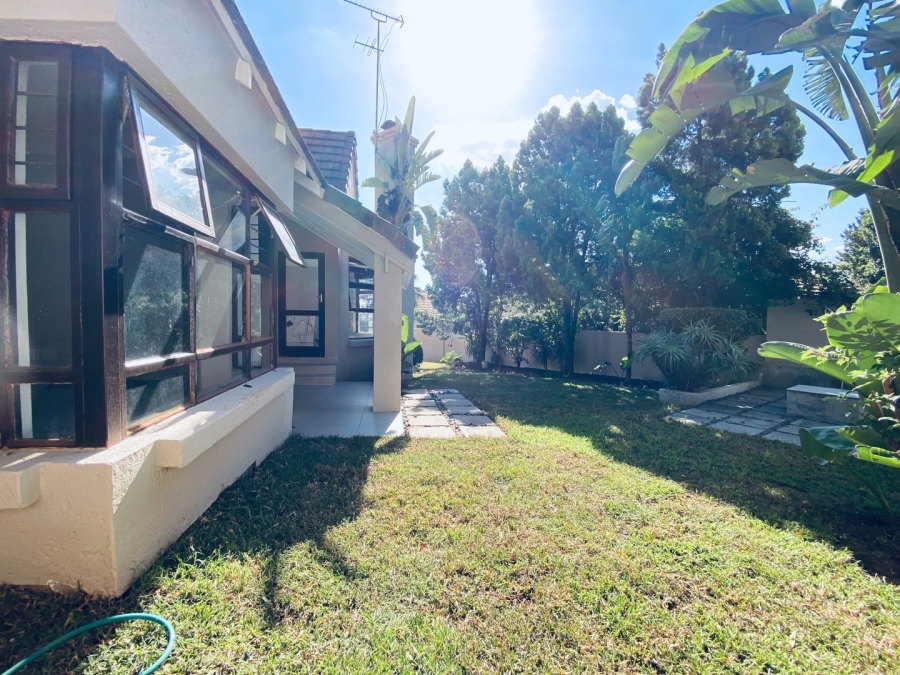 To Let 2 Bedroom Property for Rent in Douglasdale Gauteng