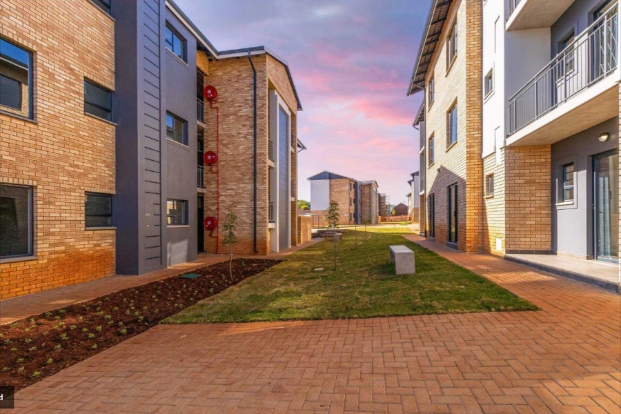2 Bedroom Property for Sale in Lotus Gardens Gauteng