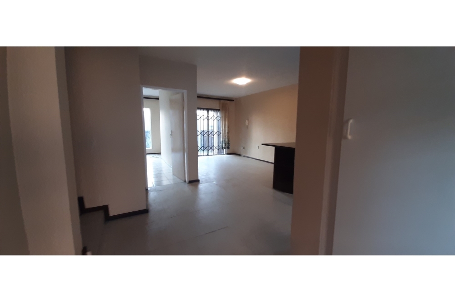 To Let 3 Bedroom Property for Rent in Ferndale Gauteng
