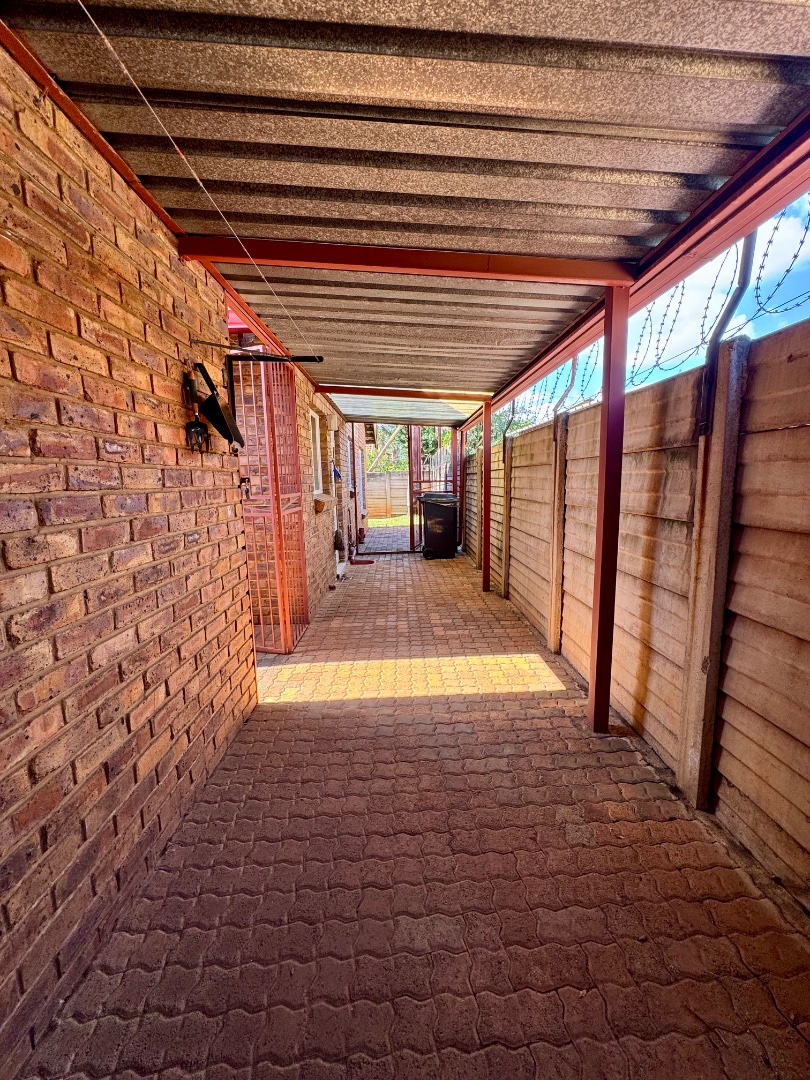 3 Bedroom Property for Sale in Doornpoort Gauteng