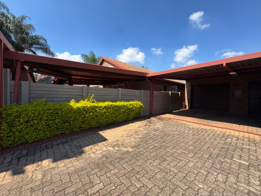 3 Bedroom Property for Sale in Doornpoort Gauteng
