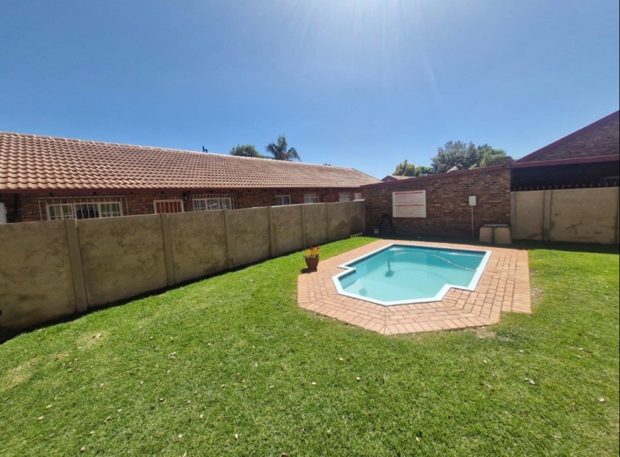 3 Bedroom Property for Sale in Doornpoort Gauteng