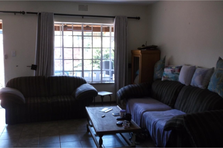 To Let 2 Bedroom Property for Rent in Atlasville Gauteng