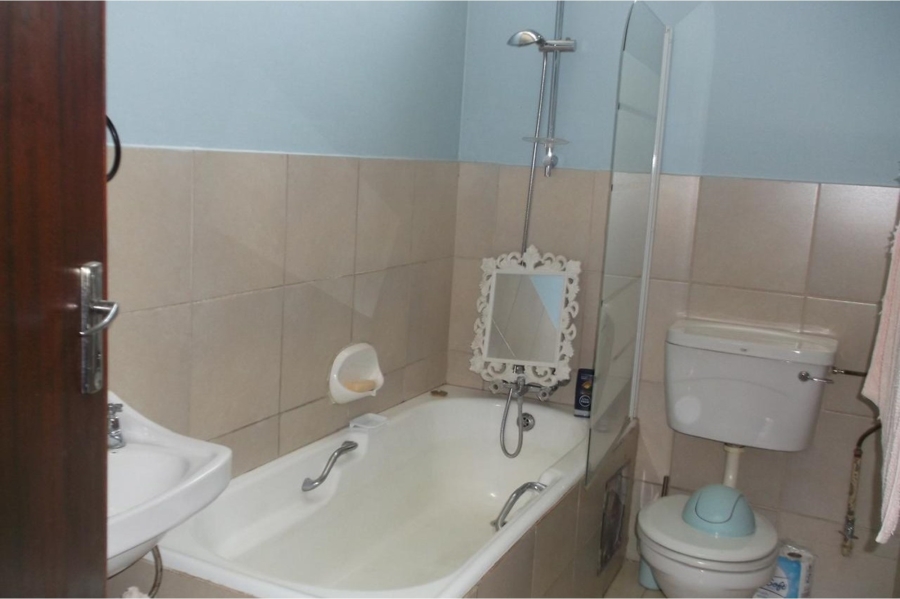 To Let 2 Bedroom Property for Rent in Atlasville Gauteng