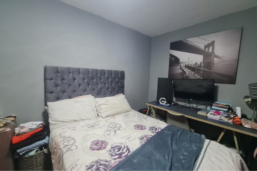 2 Bedroom Property for Sale in Roodepoort West Gauteng