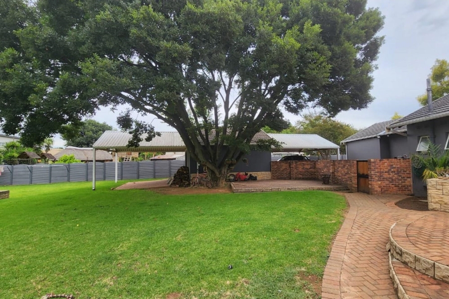 4 Bedroom Property for Sale in Rynfield Gauteng