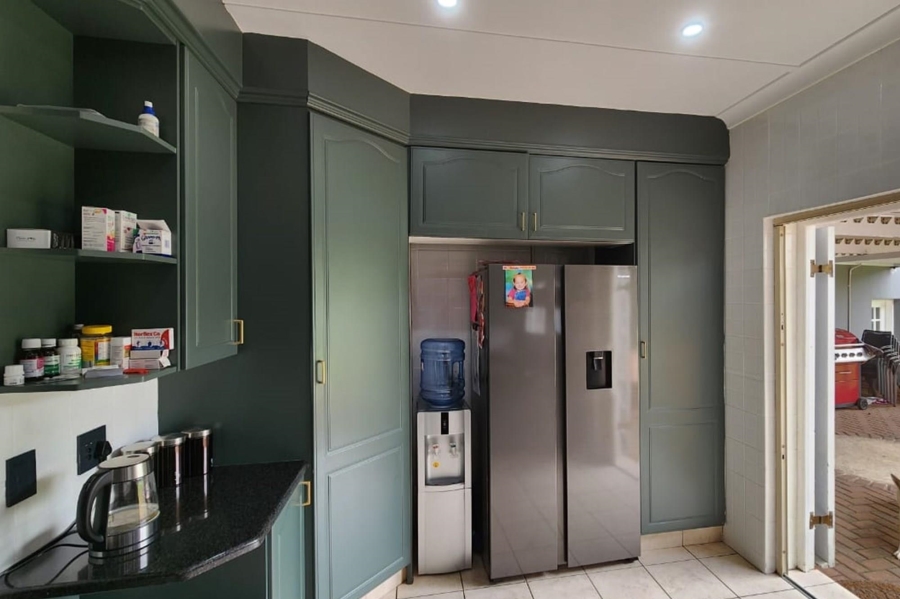 4 Bedroom Property for Sale in Rynfield Gauteng