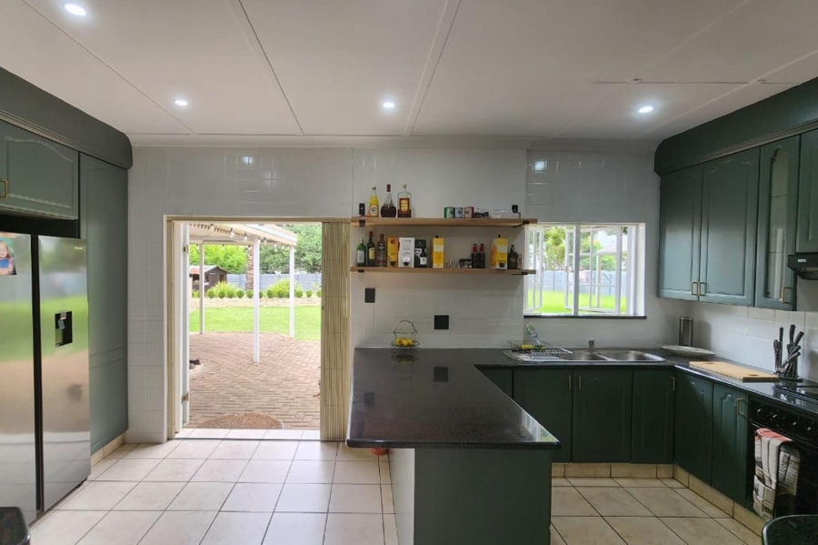 4 Bedroom Property for Sale in Rynfield Gauteng