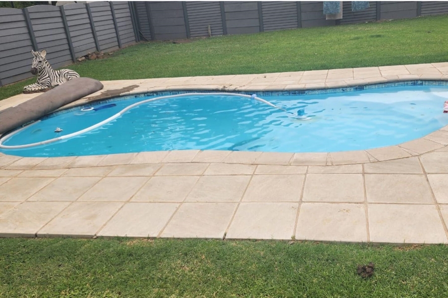 4 Bedroom Property for Sale in Rynfield Gauteng