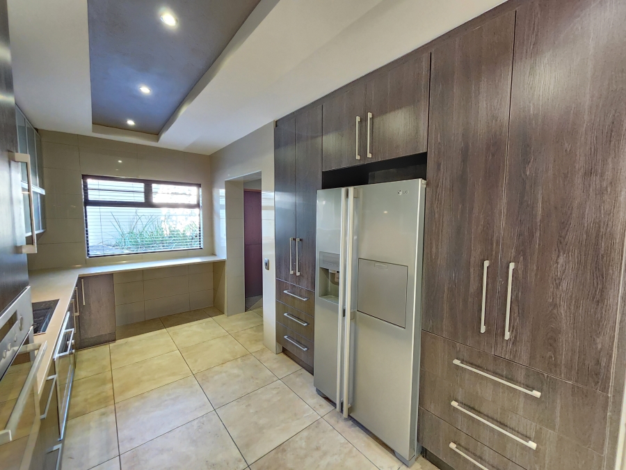 4 Bedroom Property for Sale in Brooklyn Gauteng