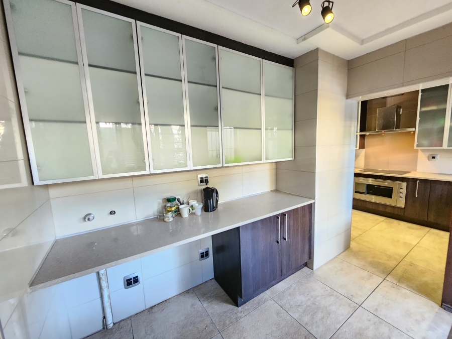 4 Bedroom Property for Sale in Brooklyn Gauteng