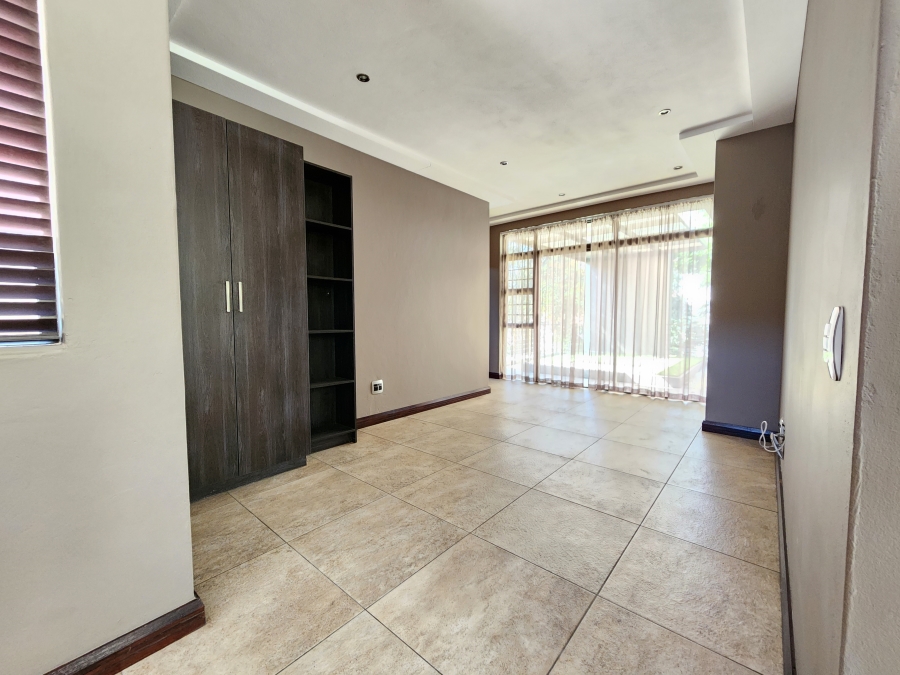 4 Bedroom Property for Sale in Brooklyn Gauteng