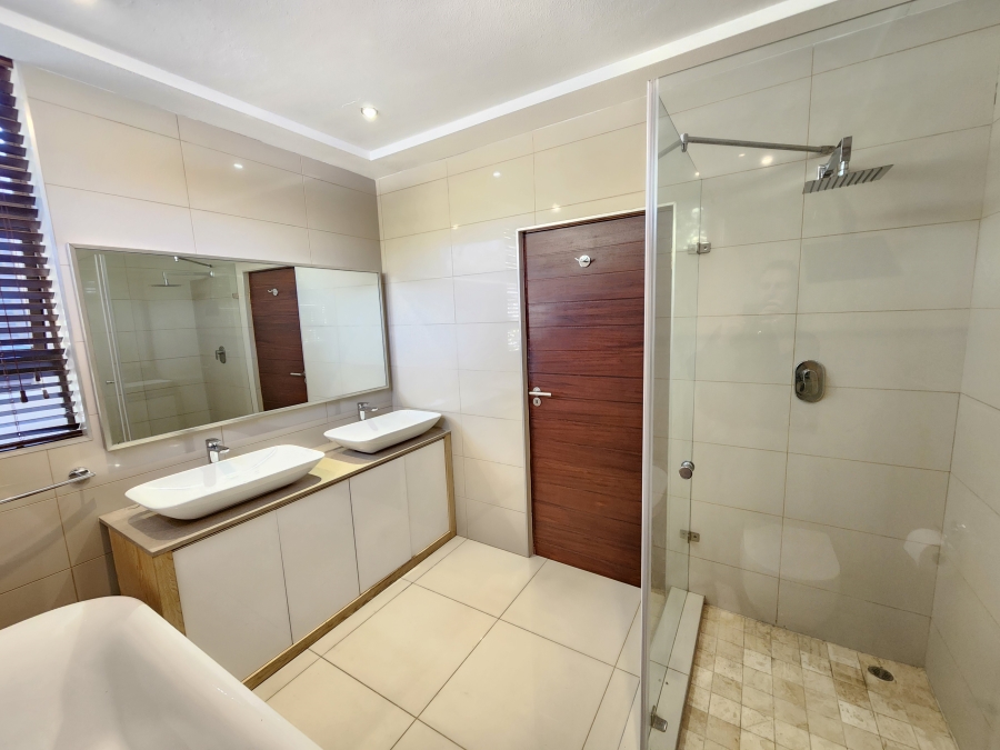 4 Bedroom Property for Sale in Brooklyn Gauteng