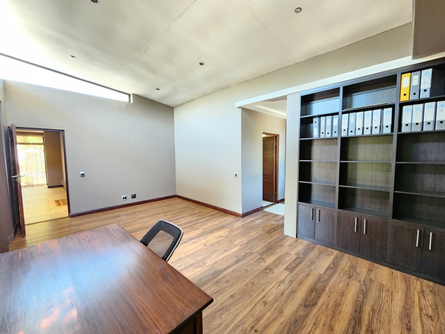 4 Bedroom Property for Sale in Brooklyn Gauteng