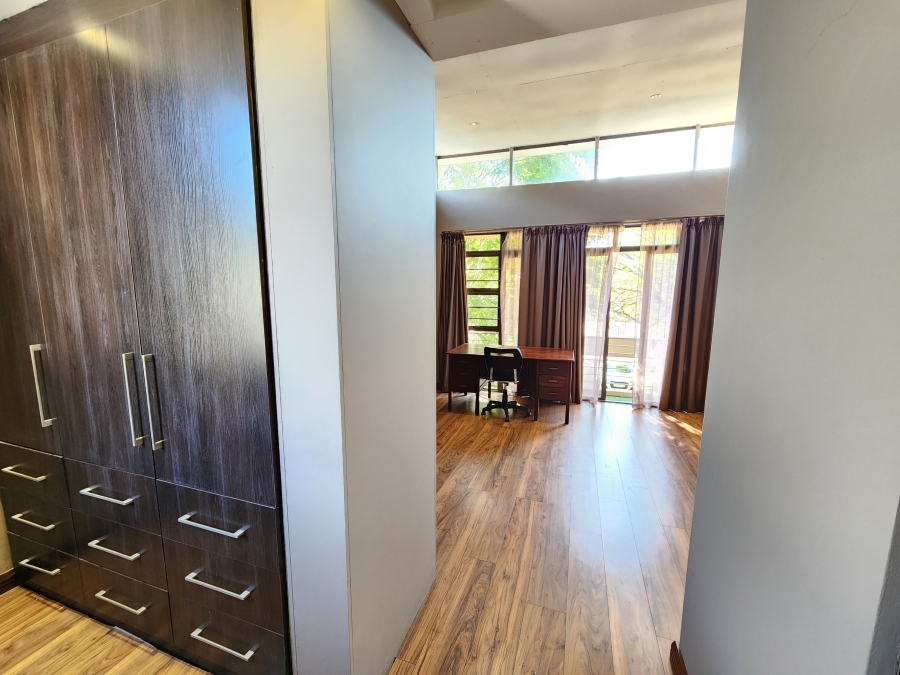 4 Bedroom Property for Sale in Brooklyn Gauteng