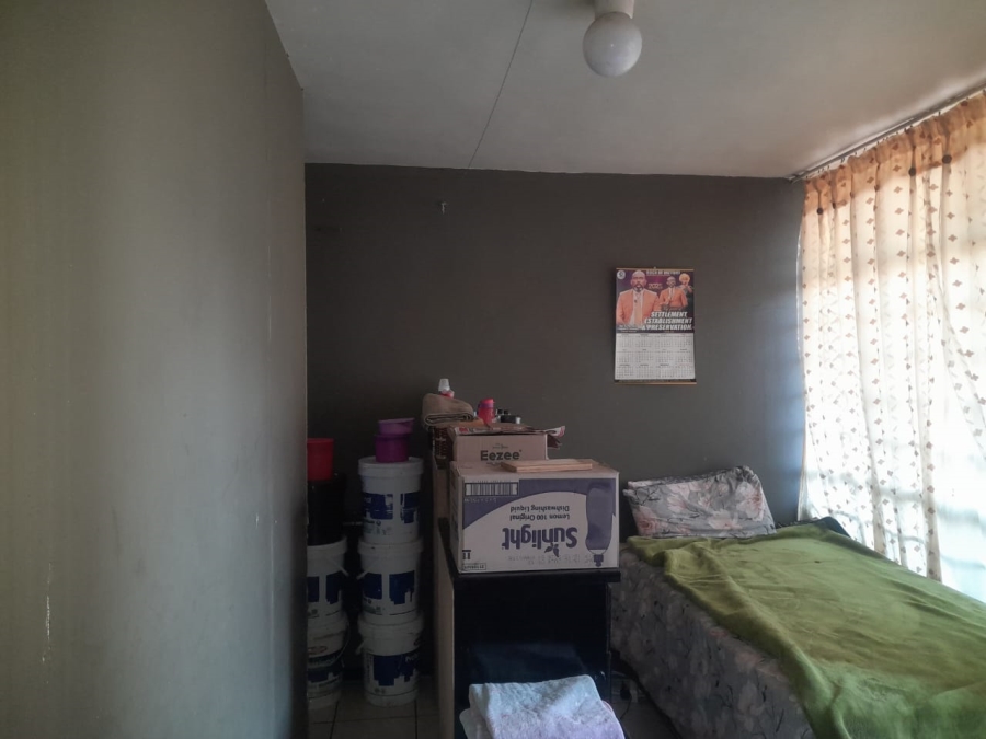2 Bedroom Property for Sale in Hillbrow Gauteng