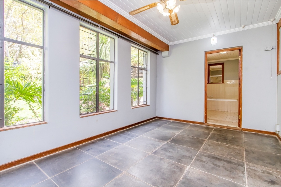 10 Bedroom Property for Sale in Parktown Gauteng