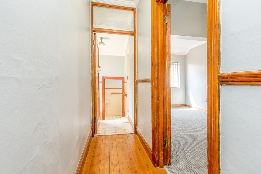 10 Bedroom Property for Sale in Parktown Gauteng